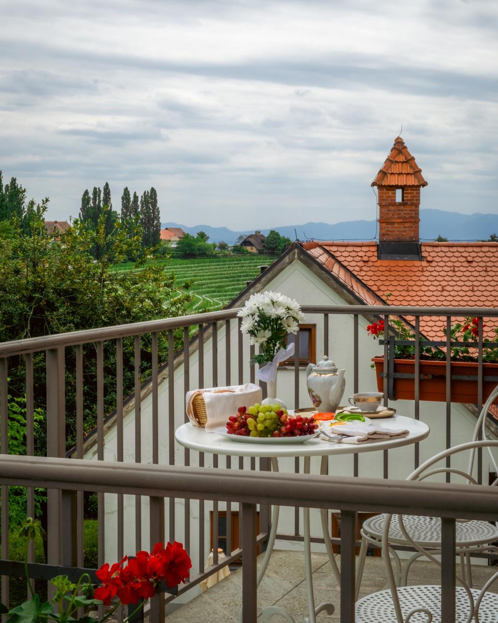 Dvorec Jeruzalem Ivanjkovci Luaran gambar